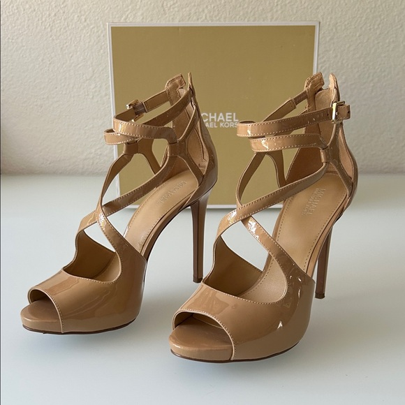 Michael Kors Catia Patent Leather Heeled Sandals - Picture 2 of 8